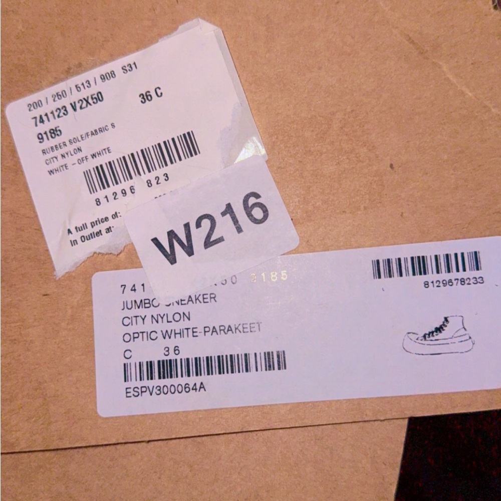 Bottega veneta Sneakers in White and Green